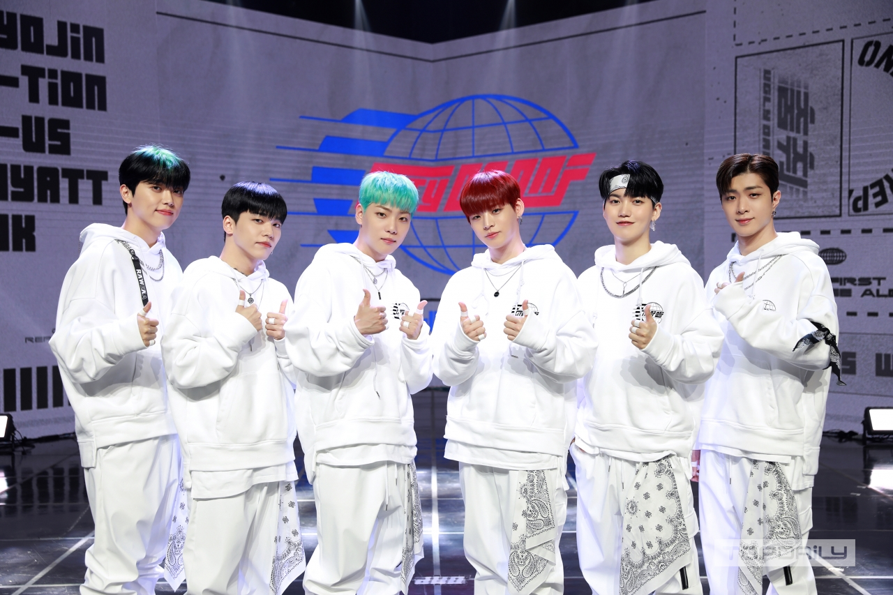 [톱포토] 온앤오프(ONF), 많이 사랑해주세요