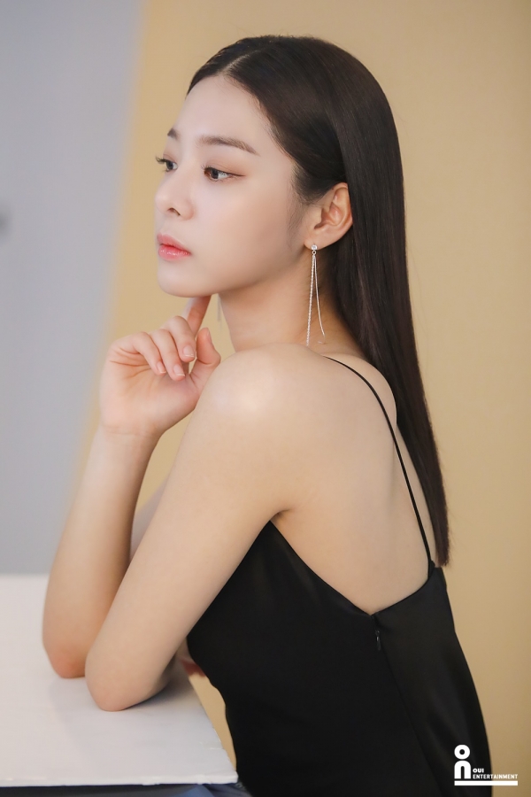 설인아, 무결점 미모 뷰티 브랜드 비하인드 사진 대방출