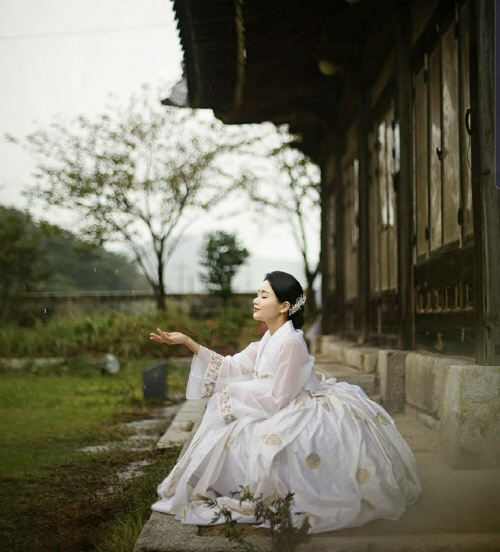 광주한복대여 맞춤 전문 우리옷백제 by 박선정한복 결혼식혼주, 신부 위한 고급 신상 한복 및 예물 입고