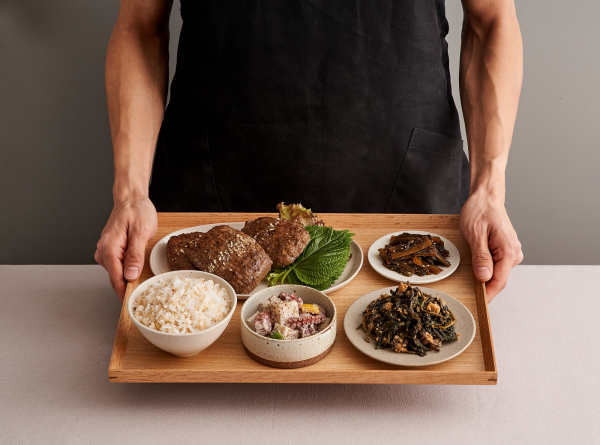 더반찬&, 미쉐린 가이드 빕 구르망 선정 맛집 일호식 RMR 5종 출시