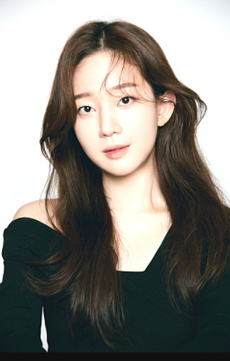 미코 출신 정소희, 베트남 & 한국산업협력포럼 MC로 발탁