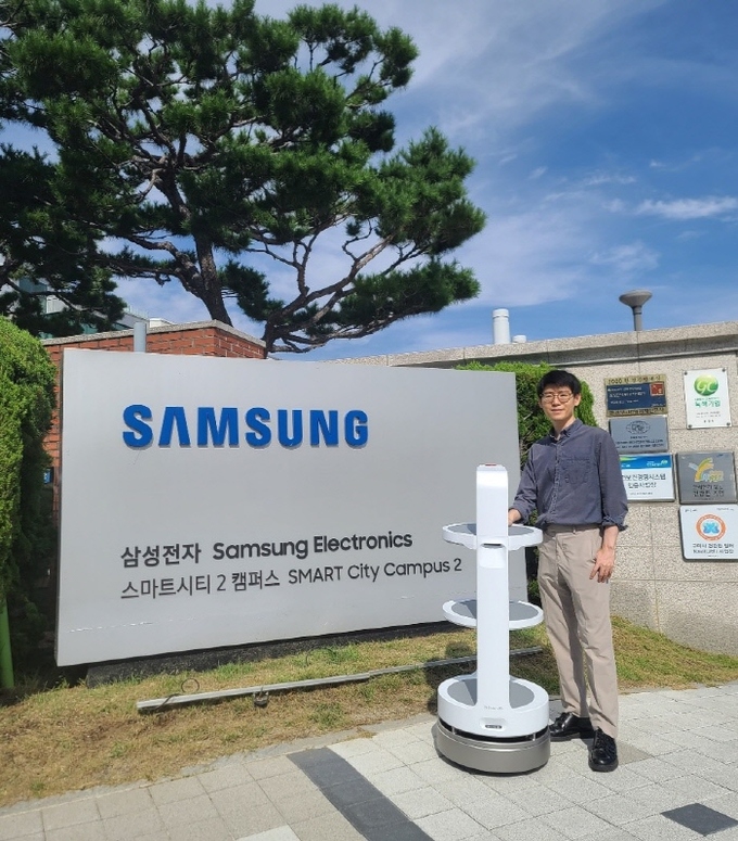 ㈜폴라리스쓰리디, 서빙로봇 이리온 삼성전자 구미 공장 제조라인 납품