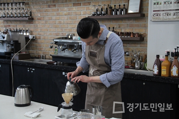 바리스타전문학교 서울현대, 전문 바리스타양성 커리큘럼