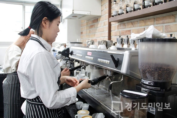 서울현대직업전문학교 커피바리스타학과 과정, 해외 장학연수 확대