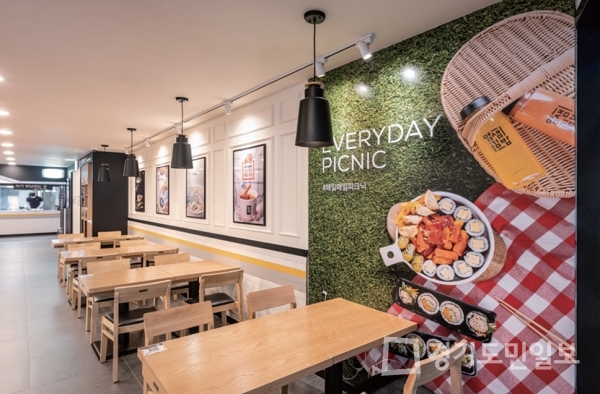 신메뉴 계속 내도 운영 쉬운 분식창업, 얌샘김밥 눈길