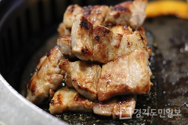 일산 라페스타 맛집 72시간 숙성 삼겹살의 놀라움을 전한 일산 고기원칙