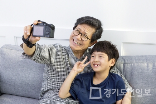 한국교육진흥협회, 방과후돌봄교실지도사 및 가족심리상담사 등 69종 자격증 온라인 무료수강
