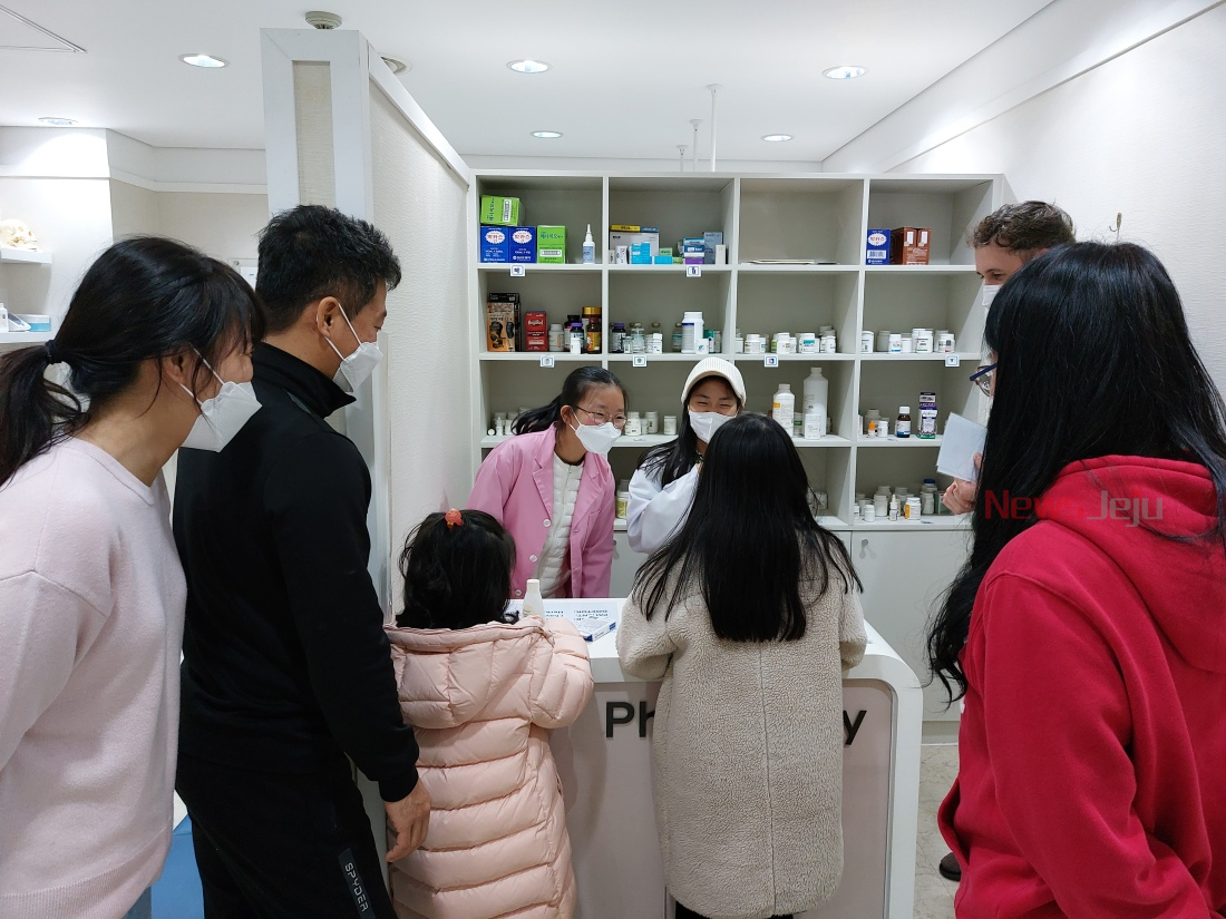 제주국제교육원 신제주외국문화학습관, 방학 중 원어민교사와 함께하는 체험학습 운영