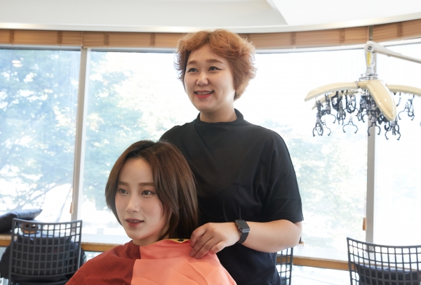 컬러의 고수 헤어 디자이너-준오헤어 양재점 한비 원장