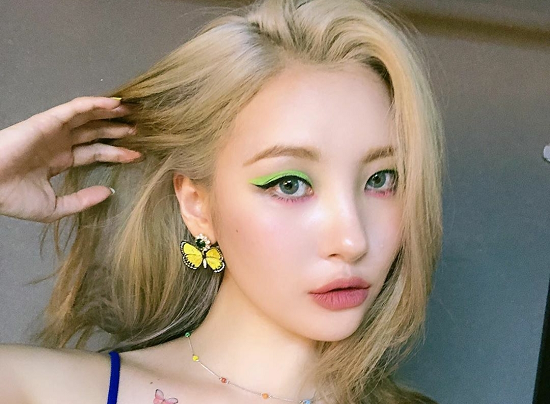 날라리로 돌아온 선미의 금발 헤어스타일 활용법