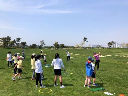 더 퍼스트 티 프로그램 국내외 주목