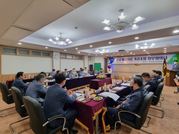 사료특별구매자금 만병통치약 아냐…근본 대책 마련돼야