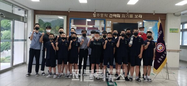 【성공in】청주중 태권소년  돌려차기 충북 제패