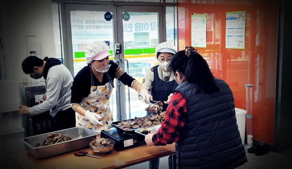 미스트롯 숙행, 미추홀장애인종합복지관 후원행사 및 봉사활동 진행