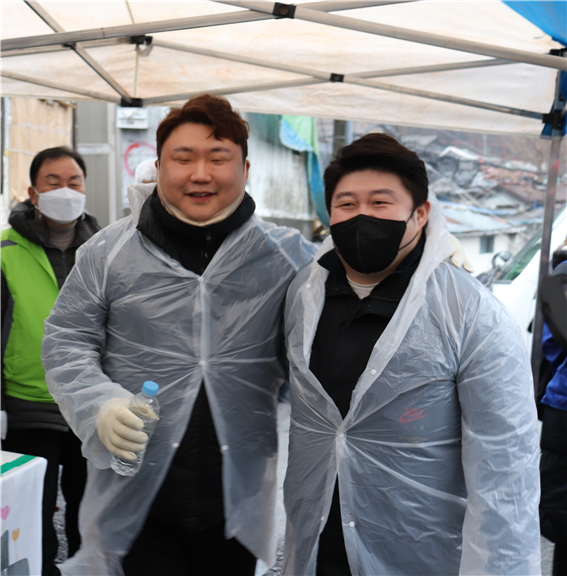 [포토] 국도형X안세권, 우리는 연탄형제