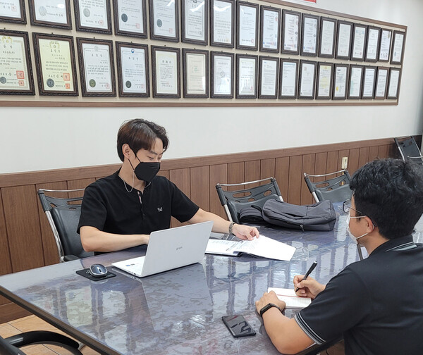 비즈플랜 손준호 대표 - 명확한 산출물을 도출하는 컨설팅으로  기업과의 동반성장을 실현한다