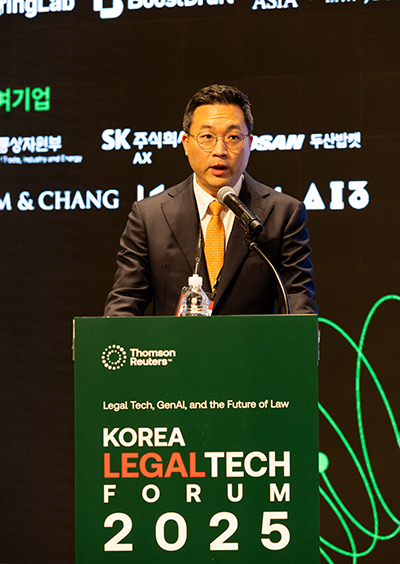 [리걸테크] 아시아 전문가 37%, AI 도입 지연 우려