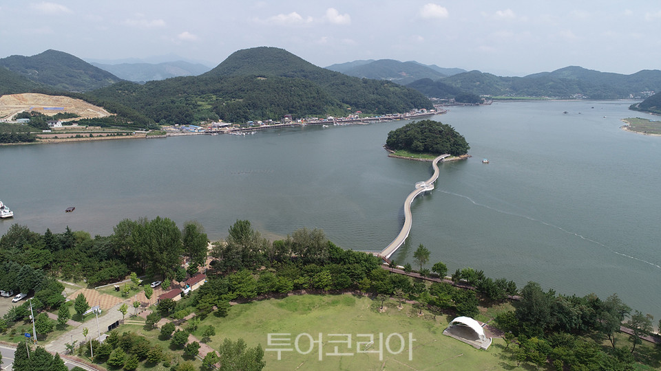 코로나로 광양 관광 매력 재발견!..자연·로컬·야간경관·웰니스 갖춰