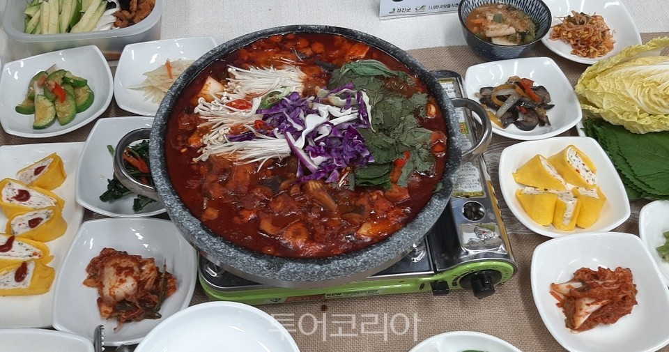 강진군,맛집 육성사업도 척척... 맞춤건설팅 용역 보고회 개최