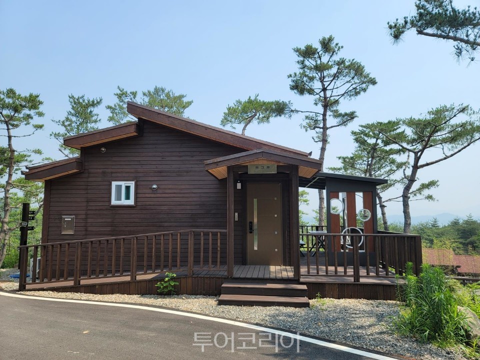 천안 태학산 자연휴양림 숲속의 집 11동 추가 조성