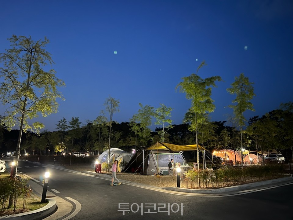 고인돌오토캠핑장