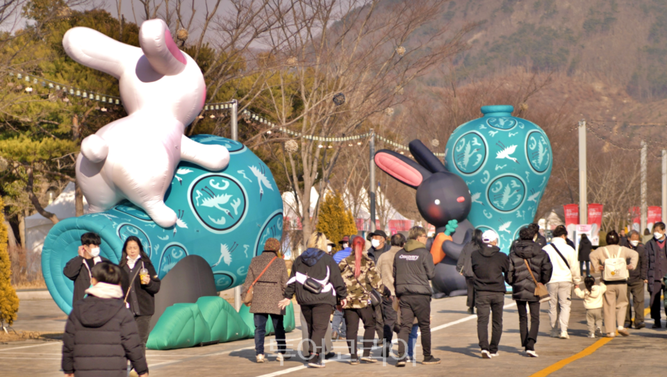 익사이팅 강진청자축제! 강진에 올래?청자랑 놀래!