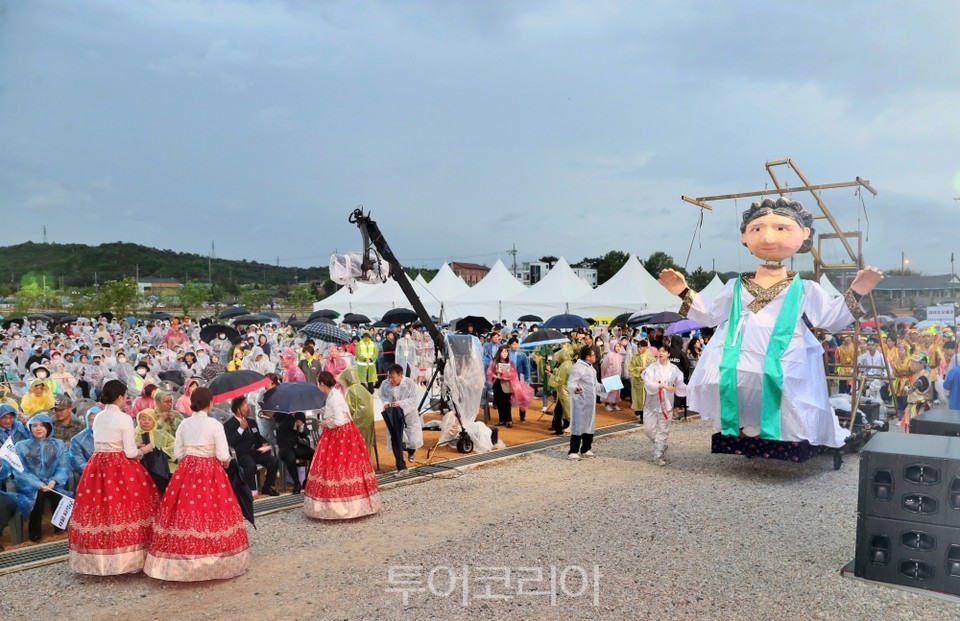 5월 가족여행은 부안! 꿀잼 가득  부안마실축제에서 행복 충전!