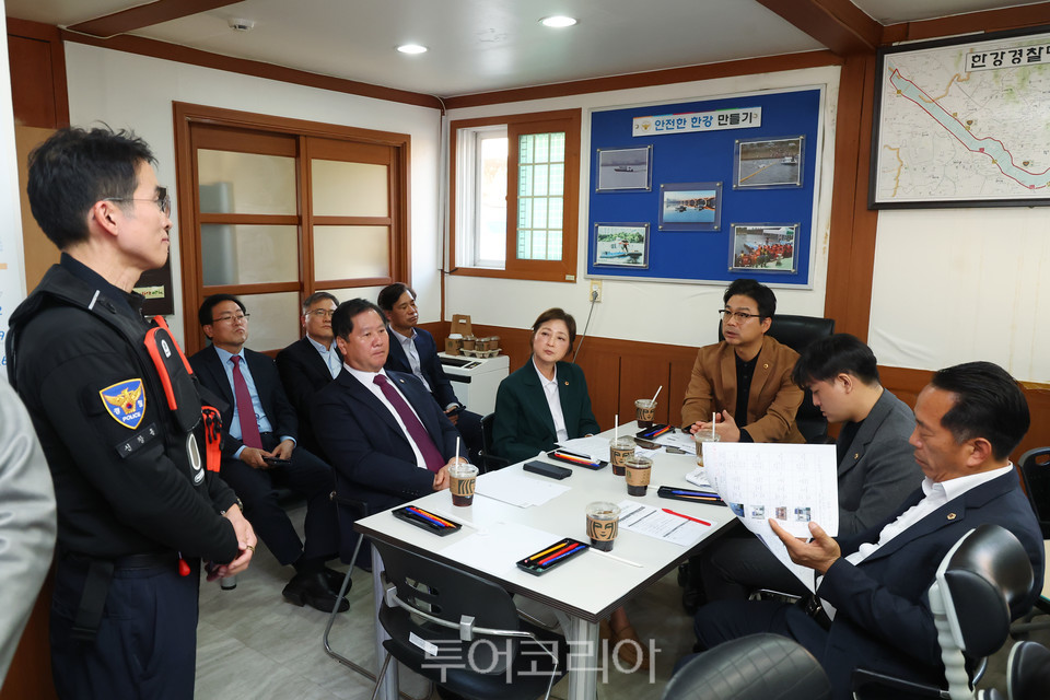 서울시의회 행자위, 서울경찰청∙한강경찰대 현장 점검