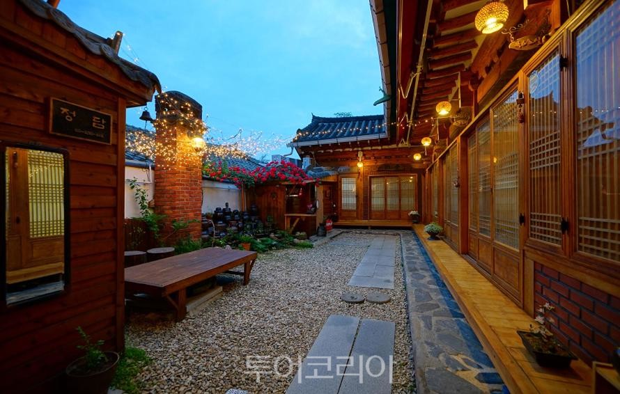 올해 주목할 만한 인기 국내 여행지 탑 8