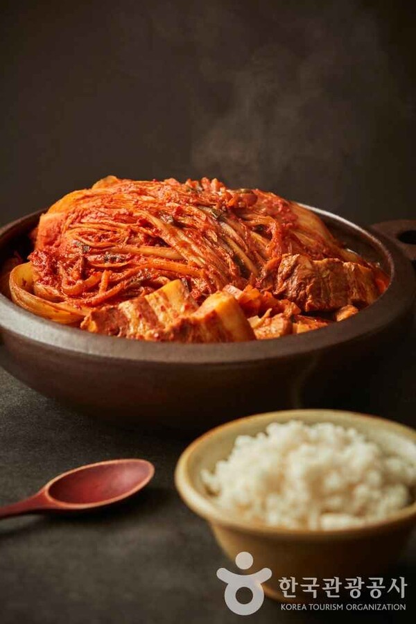 서울 김치찜 맛집 TOP 5, 묵은지와 돼지고기의 환상 조합!