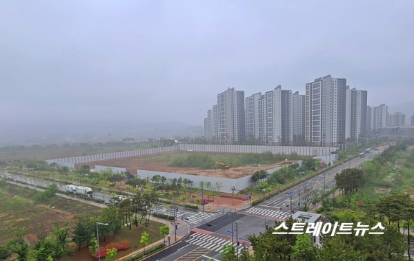 [분양 포토] 특화 설계에 놀라는 영종국제도시 화성파크드림2차