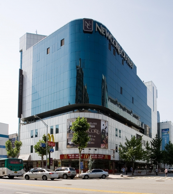이랜드, 랜섬웨어 공격에 피해…일부 백화점·뉴코아아울렛 휴점·영업차질