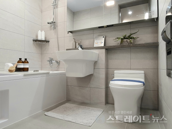 [분양 현장] 펫 프렌즈 옵션 선택 가능한 한화 포레나 수원장안 84㎡B 평면