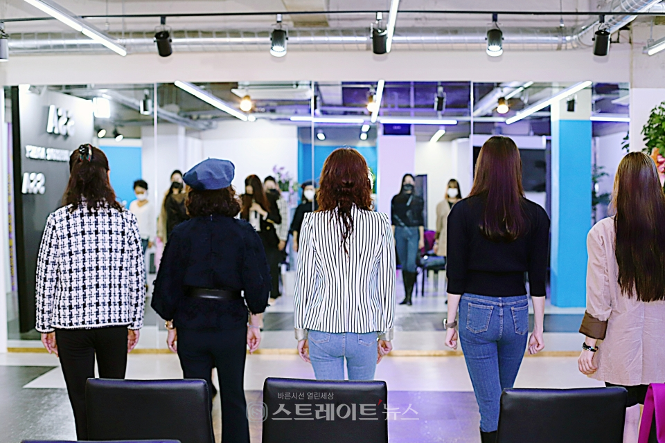 [포토] 슈퍼퀸 슈퍼스타 에이전시 1기 모델들, 뜨거운 열정속에 마무리