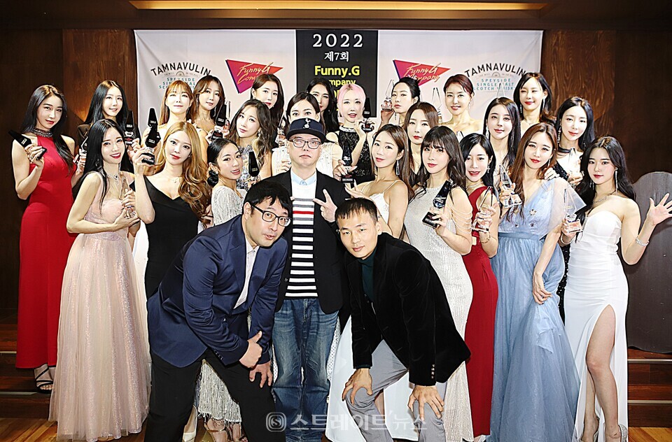 2022 퍼니지컴퍼니 모델 어워즈 성료