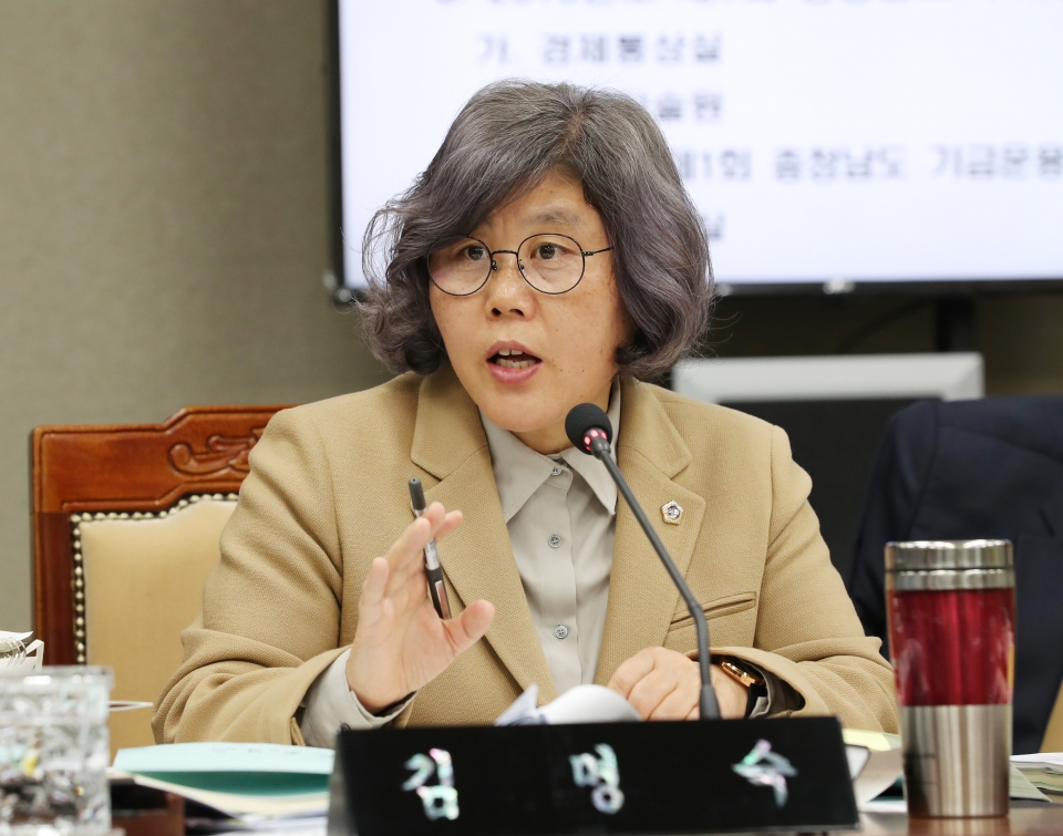 충남도의회 김명숙 의원 대기오염물질 배출허용기준 정부기준보다 강화해야