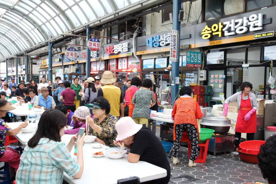 매월 마지막 장날에는 당진전통시장에서 국수 한 그릇!