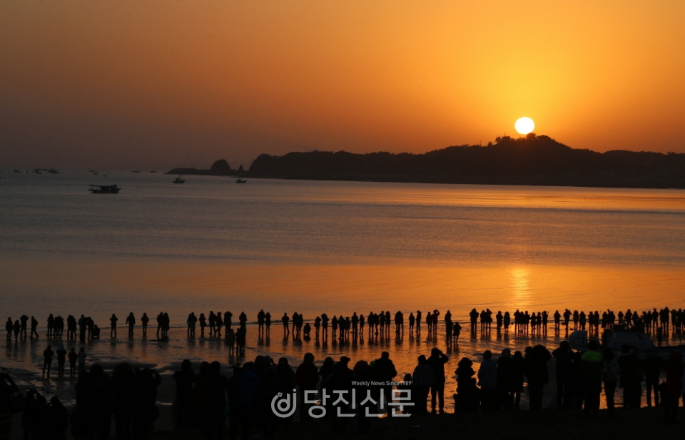 왜목마을 해맞이 축제 취소에도 관광객 1만여명 예상