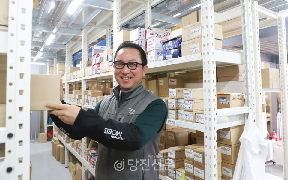 자동차 부품 필요할 때 언제든 오세요