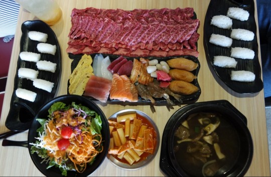 건대맛집 ‘고기한점 달빛한점’, 합리적인 가격에 초밥·소고기를 푸짐하게
