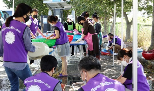 참좋은사람들, 삼복더위 이겨낼 복달임 음식 나눔