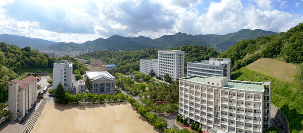 창신대학교, 2020년 고등교육기관 졸업자 부울경 지역 4년제 대학 중 1위
