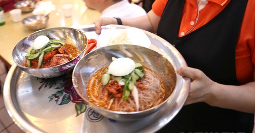 [길벗 칼럼] 여름이 된 후 잦은 복통에 시달리고 있다면?