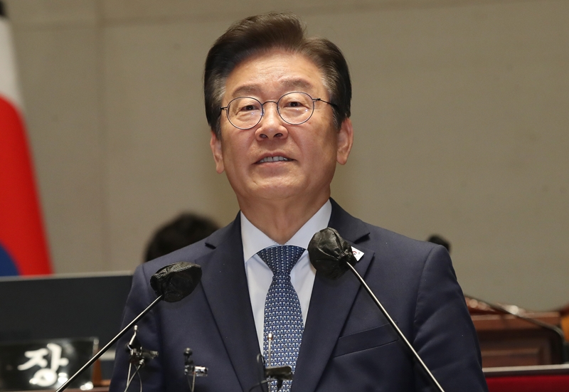 이재명, 한미정상회담에 “‘호갱 외교’ 비판 피하기 어려워”