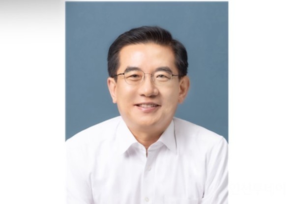 정일영 