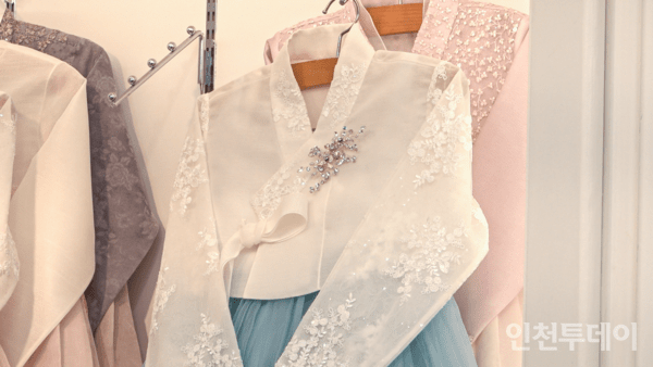 [인천 30년 지킴이] 젊은 샛별에서 43년 한복 장인으로, 간석동 이화주단