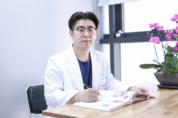 [칼럼] 비절개모발이식, 모발이식 생착률…시간단축이 관건