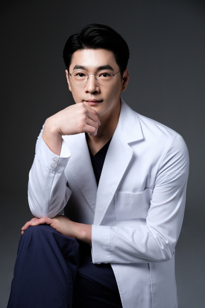 [칼럼] 가슴성형 앞두고 있다면 자신에게 적합한 보형물 선택해야