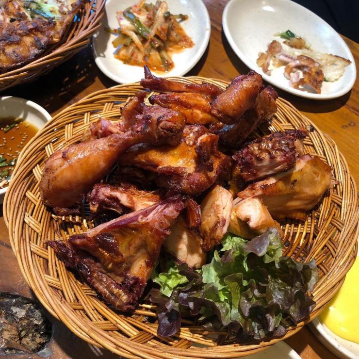 먹기 위해 오른다. 서울 산 아래 맛집 5