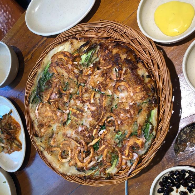먹기 위해 오른다. 서울 산 아래 맛집 5